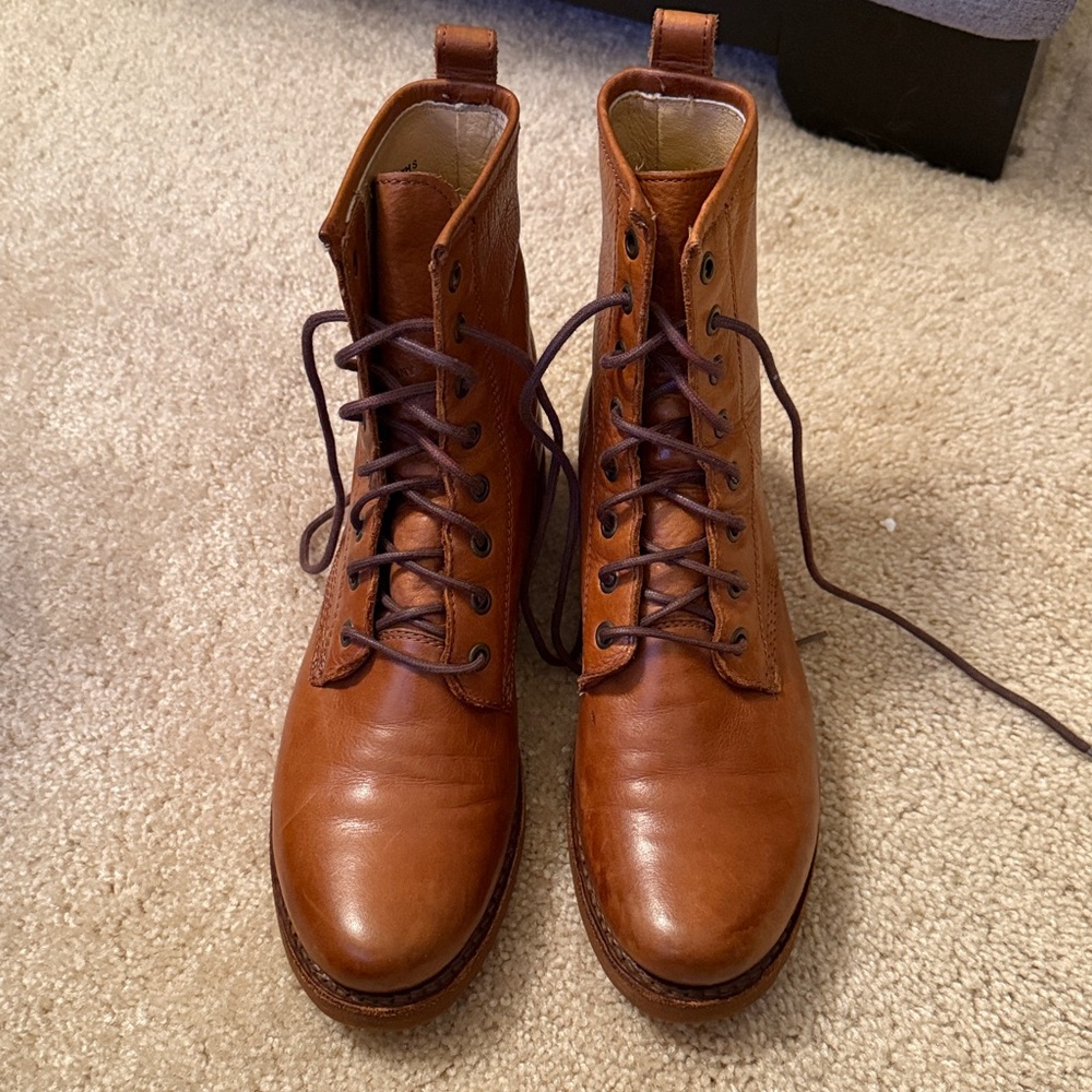 Frye Veronica Combat Dark Brown Leather Lace Up Boots